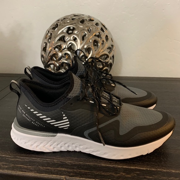 Nike Air Zoom Pegasus 36 Shield - Picture 2 of 5